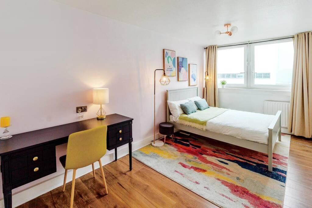 Super Spacious 2 Bedroom Apt 20Mn From Central. London Exterior photo
